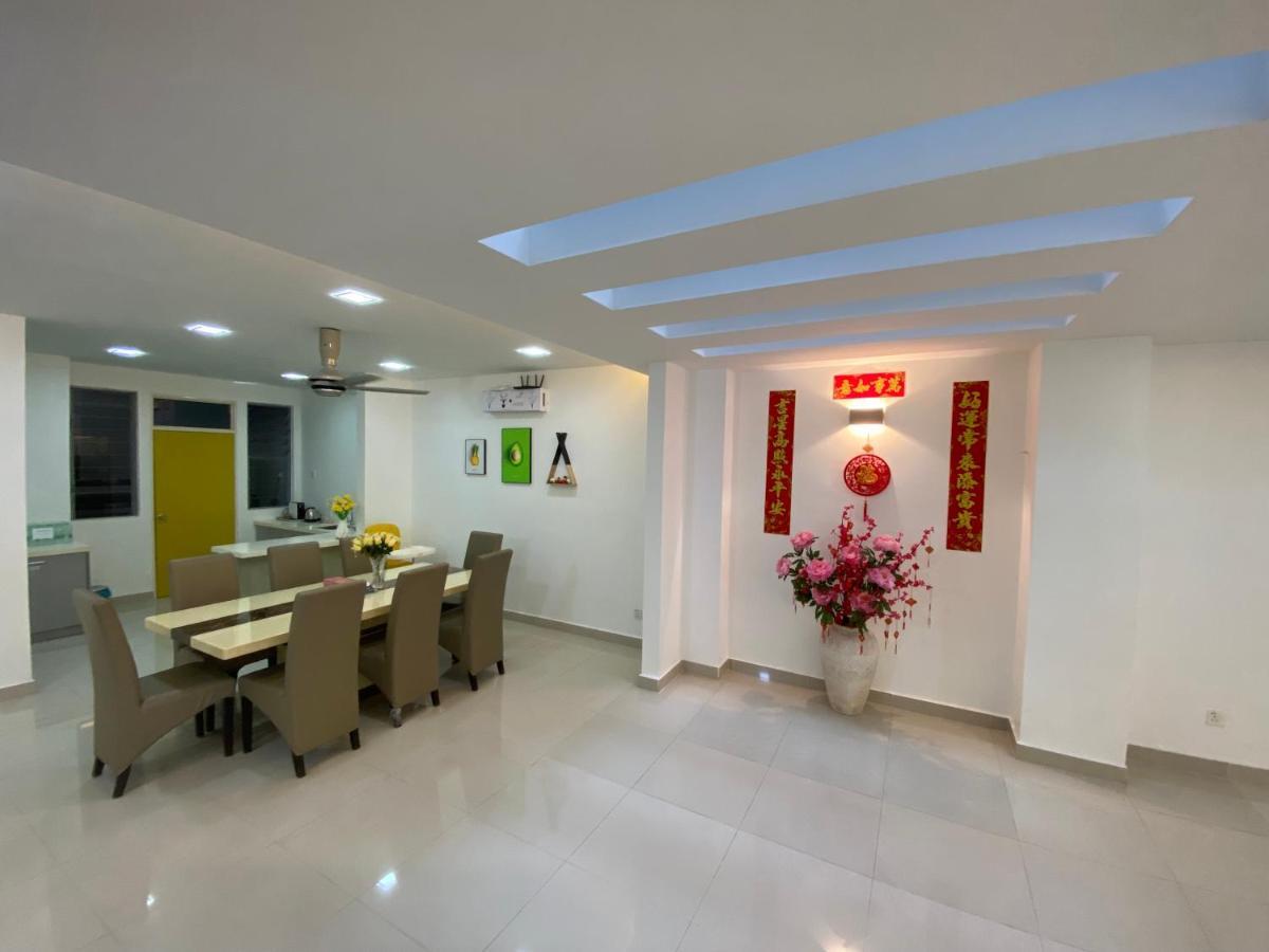 Entire Residential Home•Jia Residences Bkt Serdang沙登温暖的家 Сері-Кембанган Екстер'єр фото
